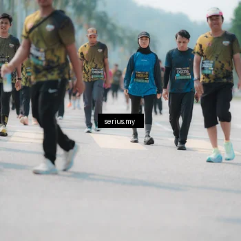 Runner Photo 6457110