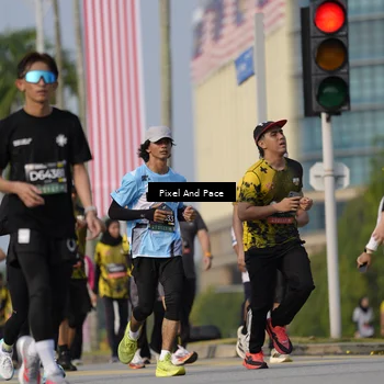 Runner Photo 6457116