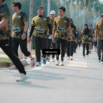 Runner Photo 6457124