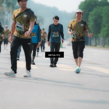 Runner Photo 6457126