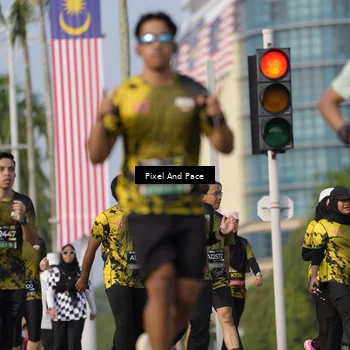 Runner Photo 6457158