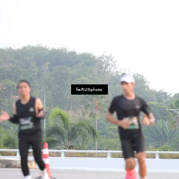 Runner Photo 6457160
