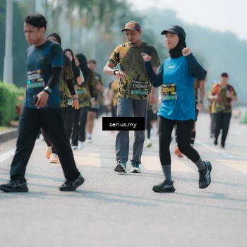 Runner Photo 6457171
