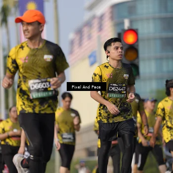 Runner Photo 6457173