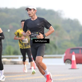 Runner Photo 6457185