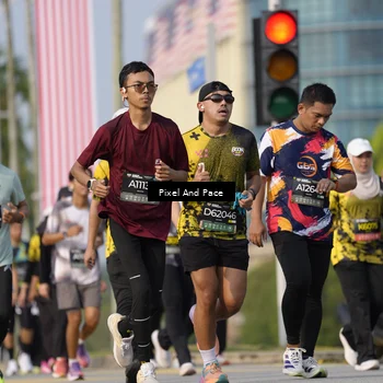 Runner Photo 6457186