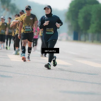 Runner Photo 6457203