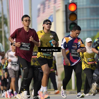 Runner Photo 6457206