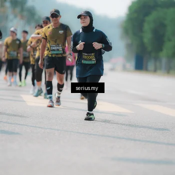 Runner Photo 6457212