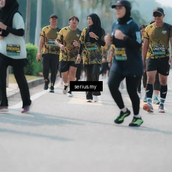 Runner Photo 6457223