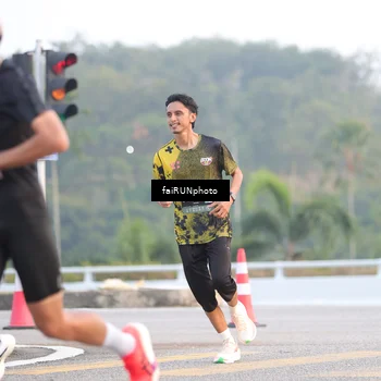 Runner Photo 6457226