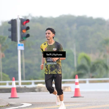 Runner Photo 6457236