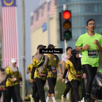 Runner Photo 6457245