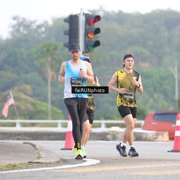 Runner Photo 6457273