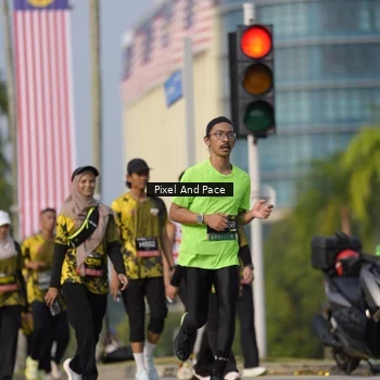 Runner Photo 6457287