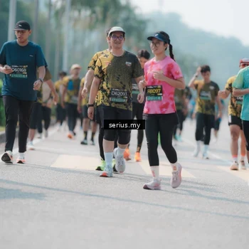 Runner Photo 6457293