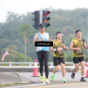 Runner Photo 6457319