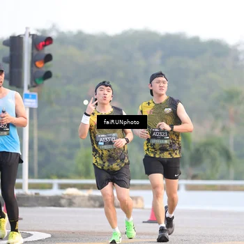 Runner Photo 6457359