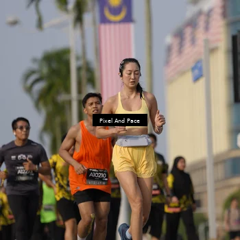Runner Photo 6457380