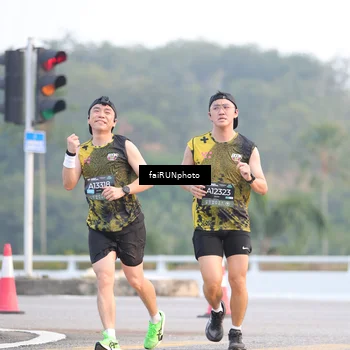 Runner Photo 6457387