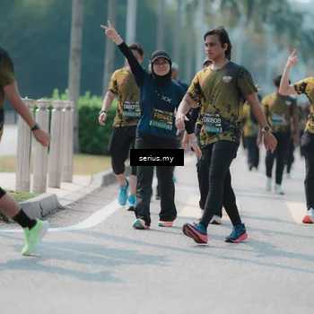 Runner Photo 6457422