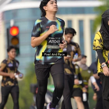 Runner Photo 6457445