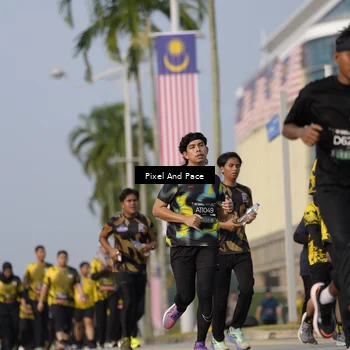 Runner Photo 6457464