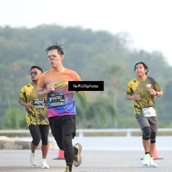 Runner Photo 6457496