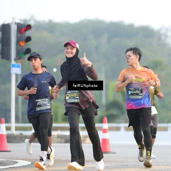 Runner Photo 6457497