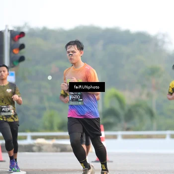 Runner Photo 6457502