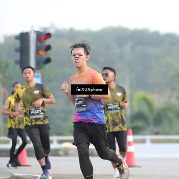 Runner Photo 6457503