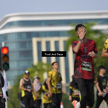Runner Photo 6457514