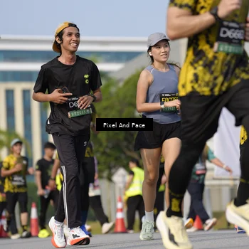 Runner Photo 6457535