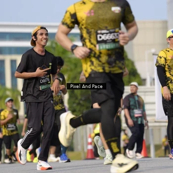 Runner Photo 6457550