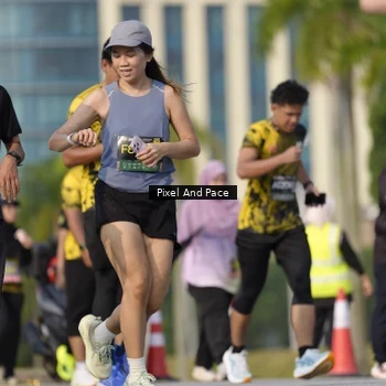 Runner Photo 6457561
