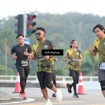 Runner Photo 6457567
