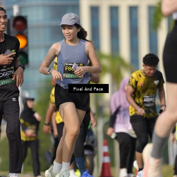 Runner Photo 6457569