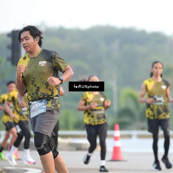 Runner Photo 6457599