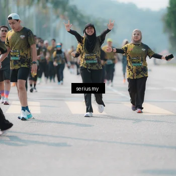 Runner Photo 6457731