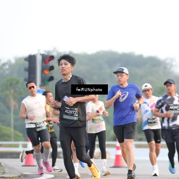 Runner Photo 6457771