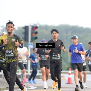 Runner Photo 6457788