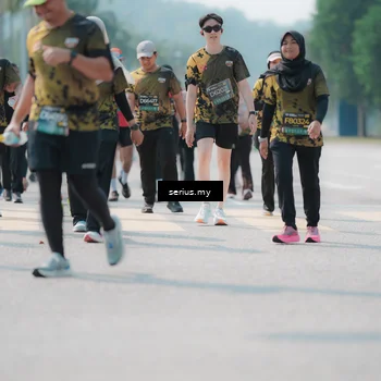 Runner Photo 6457875