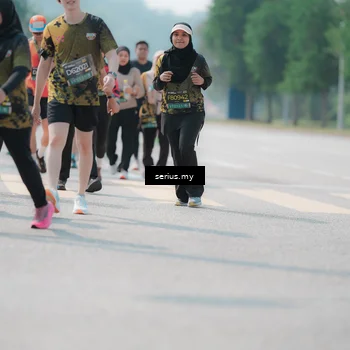 Runner Photo 6457881