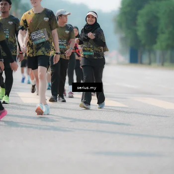 Runner Photo 6457889