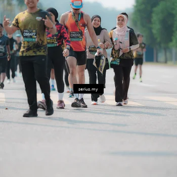 Runner Photo 6457912