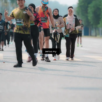 Runner Photo 6457918