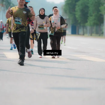 Runner Photo 6457920