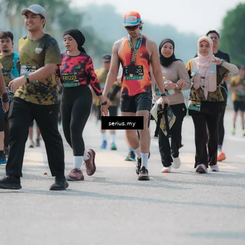 Runner Photo 6457921