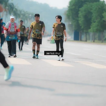 Runner Photo 6458016