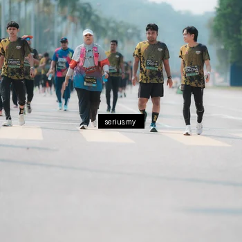 Runner Photo 6458028
